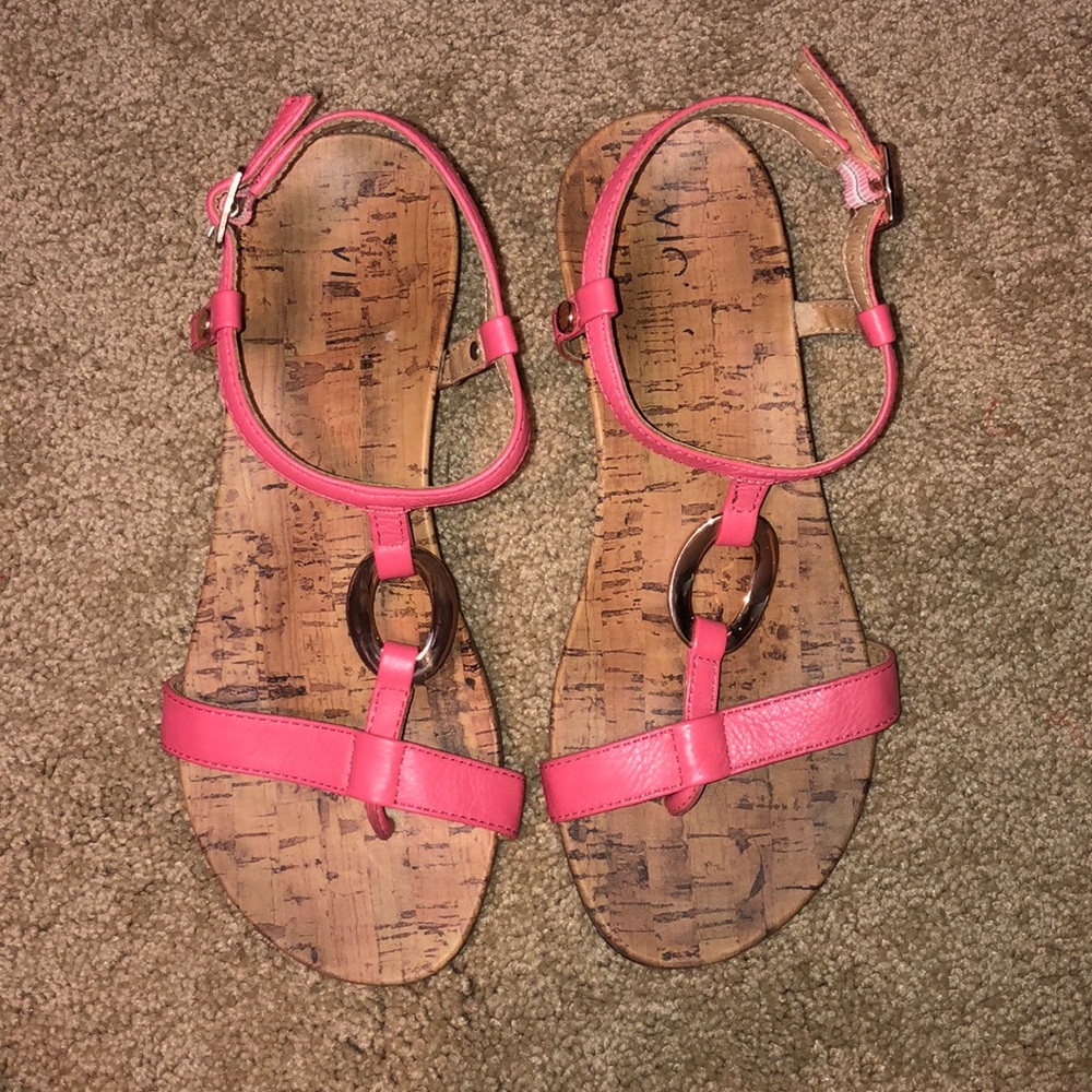 Pink Leather Vionic Sandals